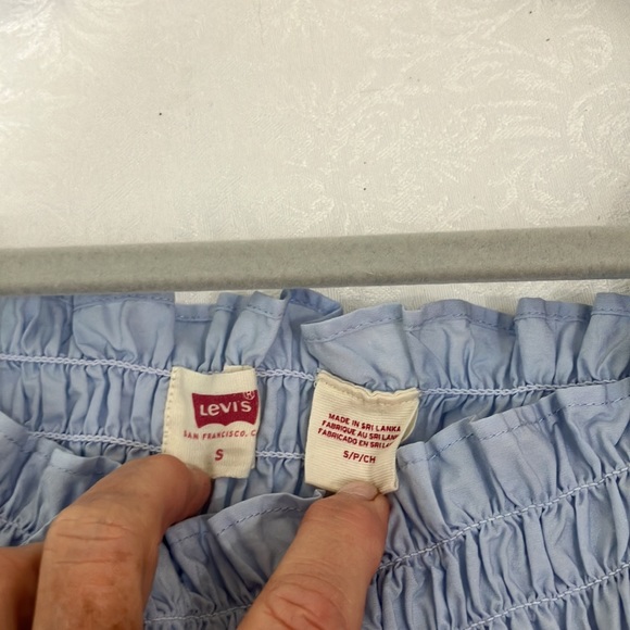 Levi's Rey Smocked Short Sleeve Blouse NWOTs - Picture 6 of 10